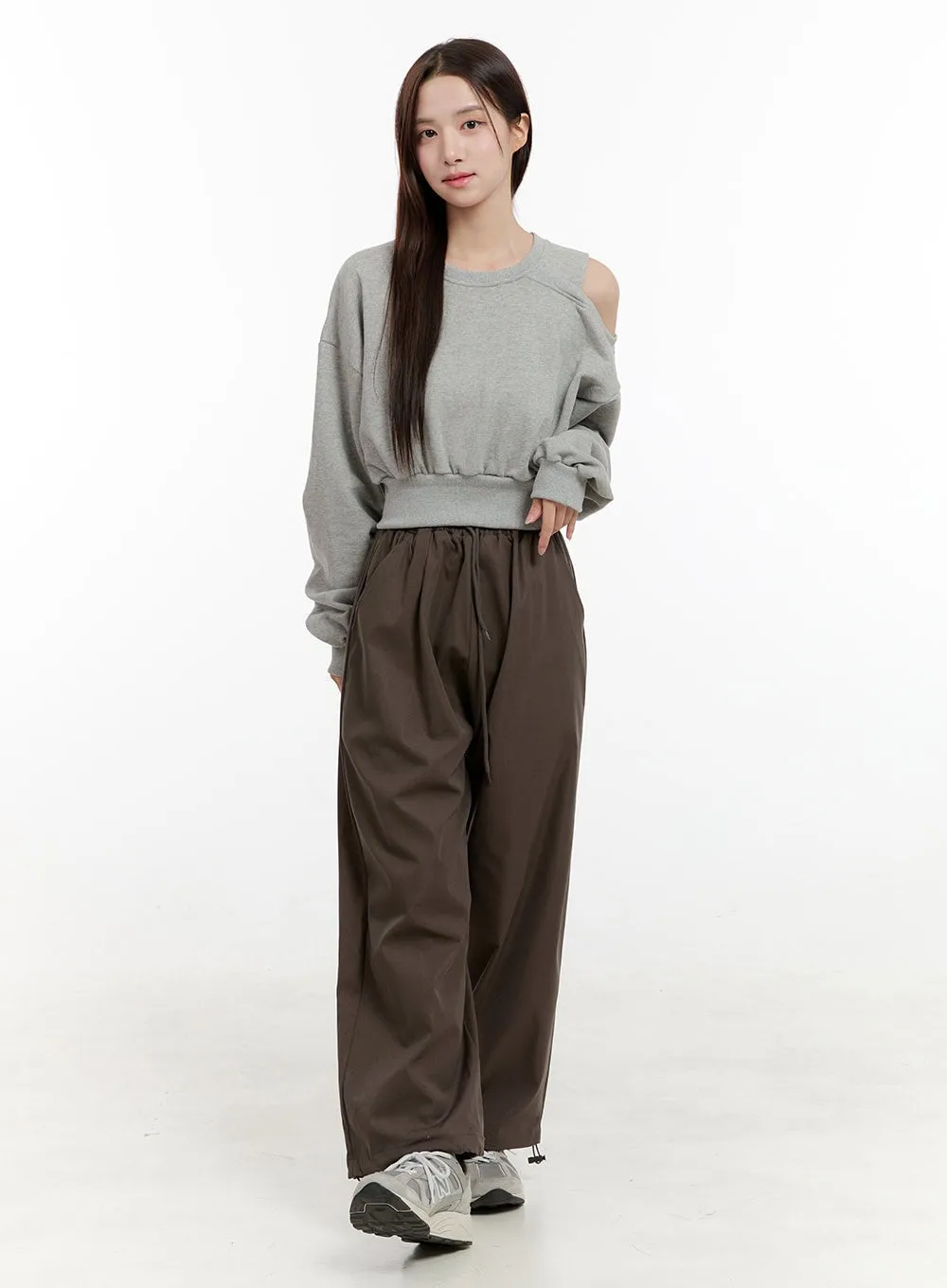 Cut-Out Shoulder Crop Sweatshirt OG429