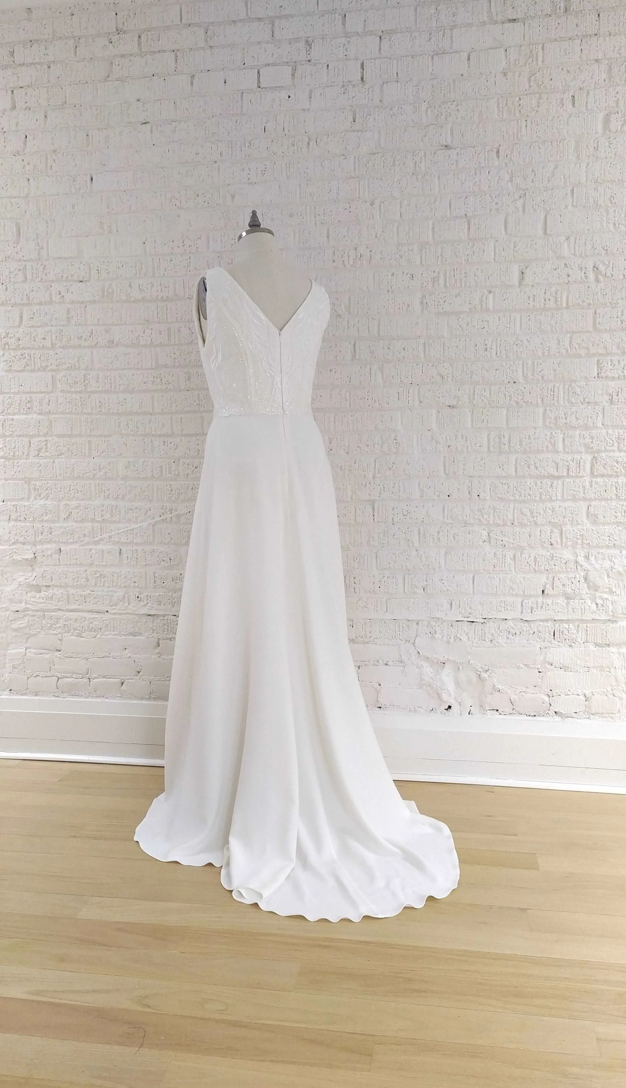 KEELY Off the Rack Crepe Wedding Dress